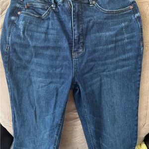 Judy Blue Straight Leg Blue Jeans with Stretch